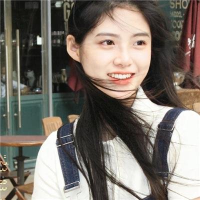 窗里的光