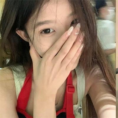 夹缝中活着，小春
